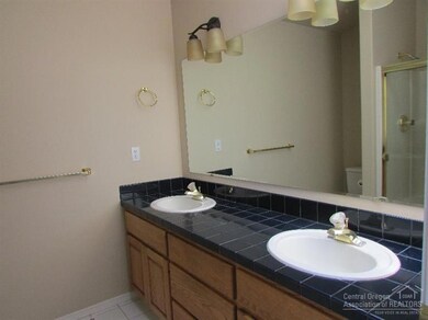 unlisted-address, Bend, OR 97702 - photo 7