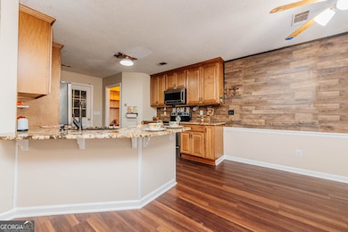 102 Stonemill Dr, Warner Robins, GA 31088 - photo 3