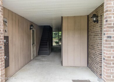 304 Wellington Place, Matawan, NJ 07747 - photo 3