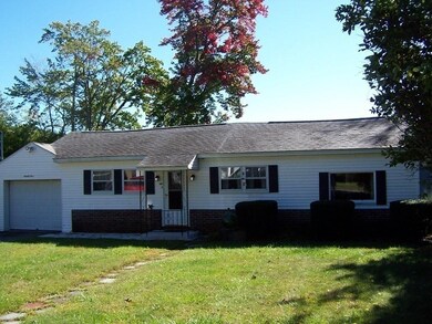 104 Blanchard Cir, Athol, MA 01331 - photo 4