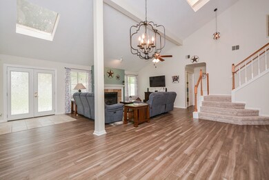 8223 Plum Lake Dr, Houston, TX 77095 - photo 4