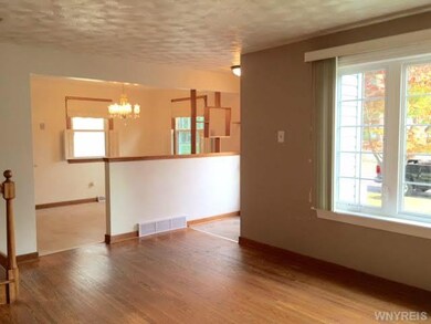 518 Esther St, North Tonawanda, NY 14120 - photo 5