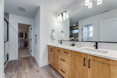 21451 NE Hayloft Place, Bend, OR 97701 - photo 7