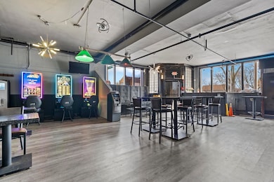 2575 N Teutonia Ave, Milwaukee, WI 53206 - photo 3