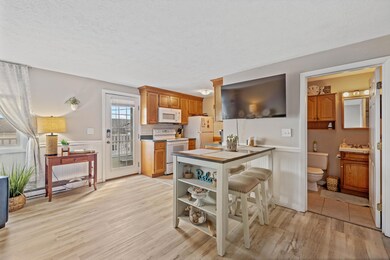 189 E Grand Ave unit 307, Old Orchard Beach, ME 04064 - photo 5