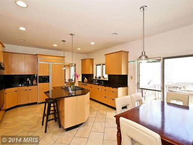 8608 Split Oak Cir, Bethesda, MD 20817 - photo 6