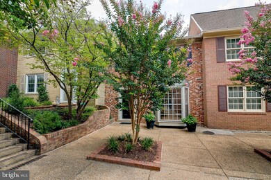 667 N Armistead St, Alexandria, VA 22312 - photo 2