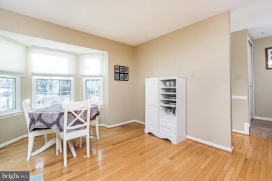 9312 Daly Ct, Laurel, MD 20723 - photo 5