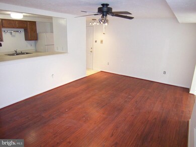900 Cedar Crest Ct N unit A, Edgewood, MD 21040 - photo 2