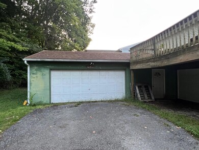 1710 w walnut st 3