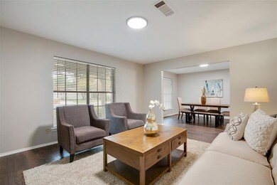 436 Brookview Dr, Hurst, TX 76054 - photo 3