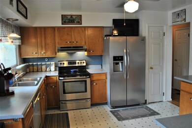 2905 Briggs Rd, Columbus, OH 43204 - photo 6