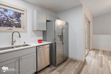 14-Kitchen_SLS_-0656