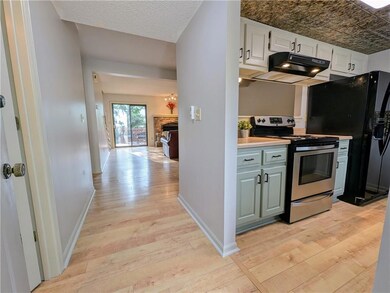 6576 Charles St, Shawnee, KS 66216 - photo 6