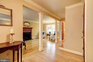 11332 Brandy Hall Ln, North Potomac, MD 20878 - photo 3