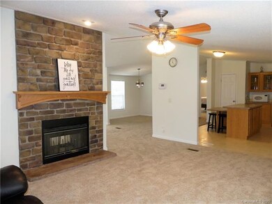 119 Arlie Loop unit 1, Statesville, NC 28677 - photo 6