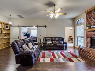1604 George St, Edmond, OK 73003 - photo 3