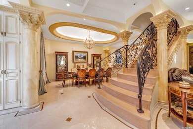 72-07 112th St, Flushing, NY 11375 - photo 4