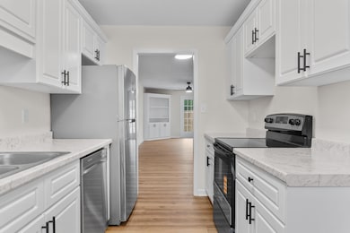 407 Woodhazel Way, Hephzibah, GA 30815 - photo 6