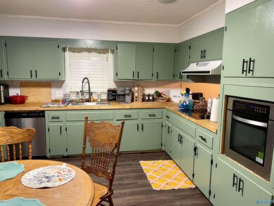 1227 Sangster Rd, Gadsden, AL 35901 - photo 6