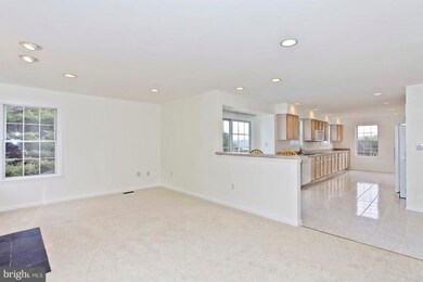 16027 Falls Rd, Sparks Glencoe, MD 21152 - photo 7