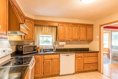 1842 Shirley Rd, Lancaster, MA 01523 - photo 3