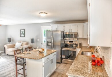 19 Ware St, Palmer, MA 01069 - photo 4
