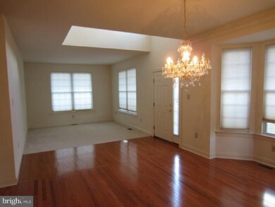 201 Providence Ln, Lansdale, PA 19446 - photo 4