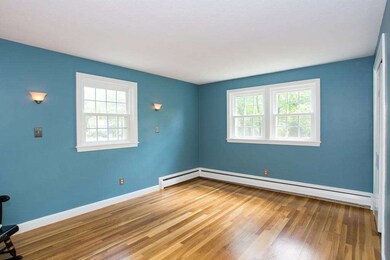 11 Rolling Ln, Medfield, MA 02052 - photo 7