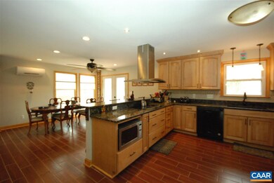 4826 Ivy Rd, Charlottesville, VA 22903 - photo 5