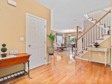 110 Crownshield Ave unit 110, Uxbridge, MA 01569 - photo 6