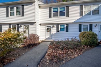 50 Edward J Roy Dr unit 10, Manchester, NH 03104 - photo 2