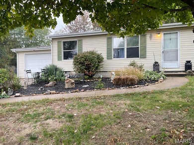 4981 N Burning Bush Ct, Columbia, MO 65202 - photo 3