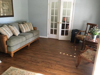 3053 Bridgeview Dr, Jacksonville, FL 32216 - photo 6