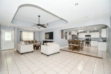 7726 Breezeway St, Houston, TX 77040 - photo 7