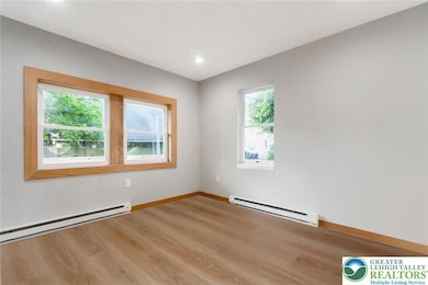 226 Fern St, Jim Thorpe, PA 18229 - photo 4