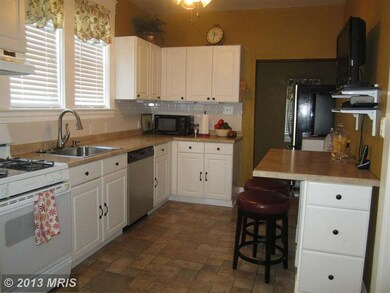 4602 Rehbaum Ave, Halethorpe, MD 21227 - photo 7