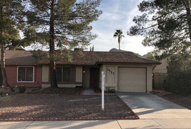 1717 E Beverly Ln - MLS Pic #2