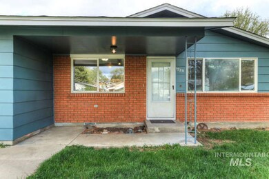 1220 Garland St, Nampa, ID 83686 - photo 2