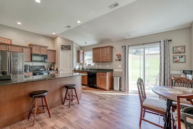 150 Mistwood Ln, Boiling Springs, SC 29316 - photo 5