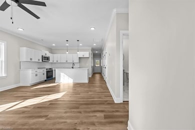 402 Walnut St, High Point, NC 27260 - photo 6