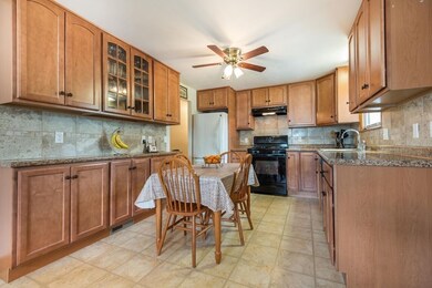 23 Summer Dr, Saugus, MA 01906 - photo 4