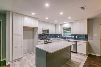 549 Lakeshore Dr, Ennis, TX 75119 - photo 6