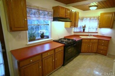 336 S Keystone St, Burbank, CA 91506 - photo 2