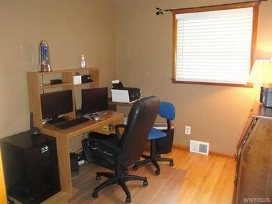 1463 Master St, North Tonawanda, NY 14120 - photo 5