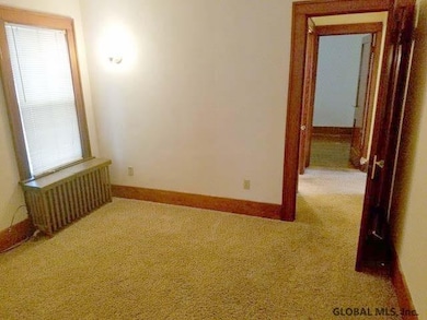 10 Clayton Place, Albany, NY 12209 - photo 5