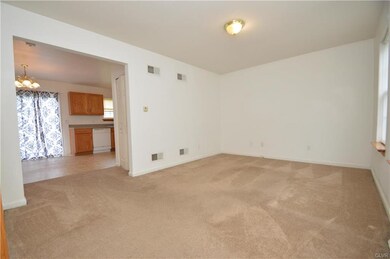 16 Weiser Ct unit 16, Womelsdorf, PA 19567 - photo 2