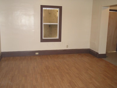 1120 E Kossuth St, Columbus, OH 43206 - photo 4