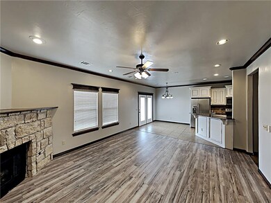 1130 Prairie Dunes Ct, Norman, OK 73072 - photo 3