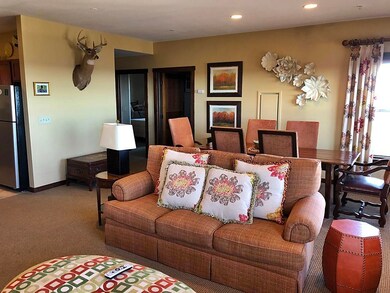 301 living room3